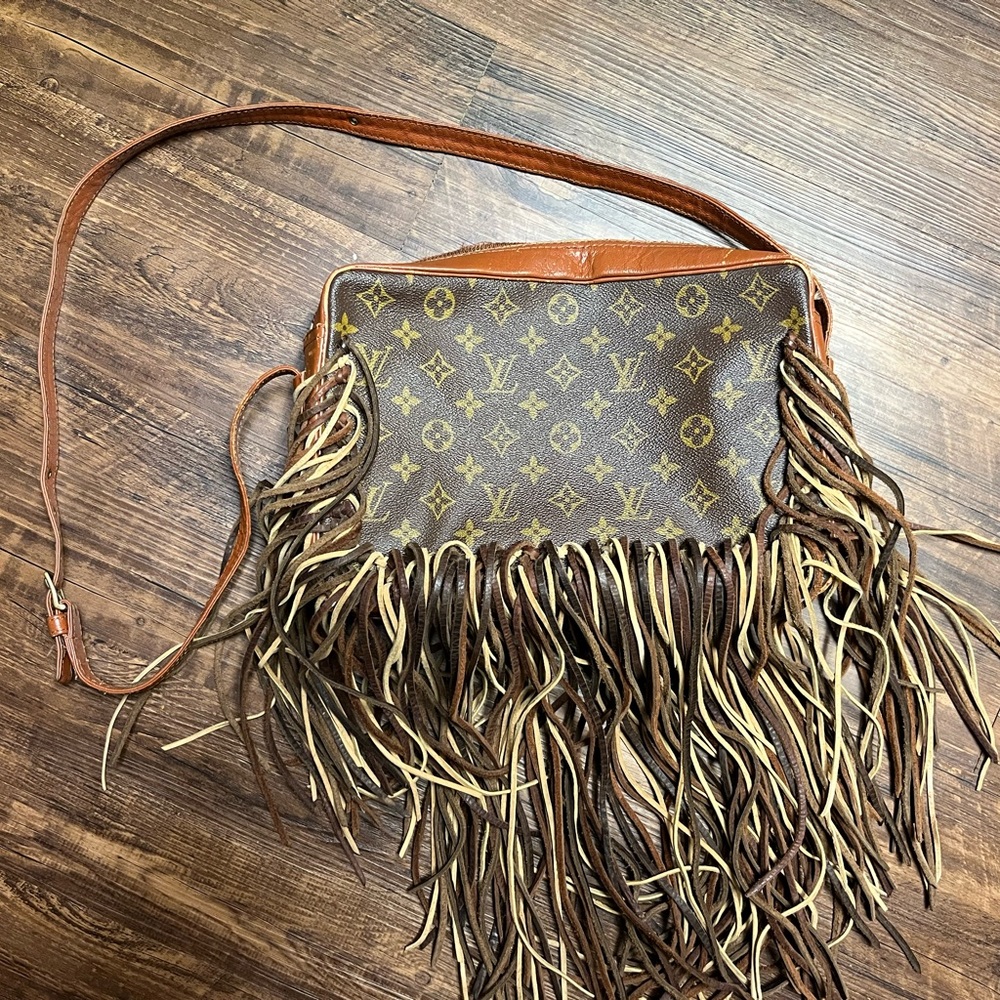 Authentic Vintage Fringe Louis Vuitton Crossbody